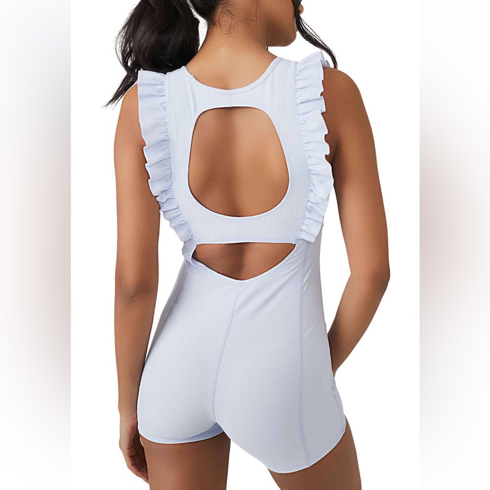 Last 1! NWT Free People Movement Ruffle Me Up Shortsie Romper - Picture 7 of 11